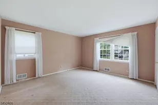 111 Primrose Dr, New Providence, NJ 07974 - Photo 15