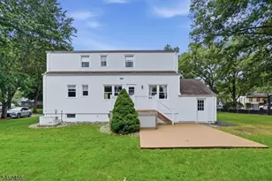 111 Primrose Dr, New Providence, NJ 07974 - Photo 33
