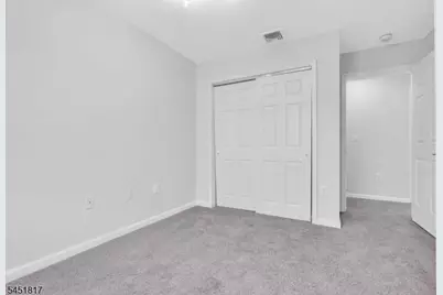 81 Crane St, Newark, NJ 07104 - Photo 17