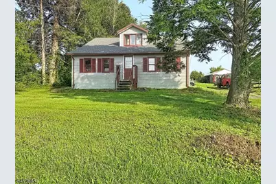 28 Wolfs Corner Rd, Green Township, NJ 07821 - Photo 1