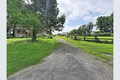 28 Wolfs Corner Rd, Green Township, NJ 07821 - Photo 3