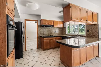 74 Country Club Rd, Willingboro Twp., NJ 08046 - Photo 13