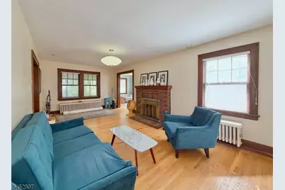 106 Walker Rd, West Orange Township, NJ 07052 - Photo 7