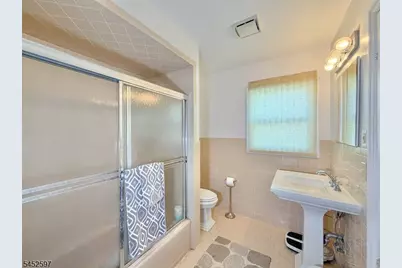 106 Walker Rd, West Orange Township, NJ 07052 - Photo 17
