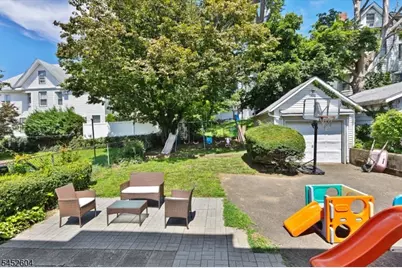 142 Ascension St, Passaic, NJ 07055 - Photo 17