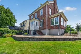 31 Frederick St, Morristown, NJ 07960 - Photo 3