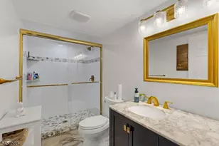 1019 Brown Rd, Bridgewater, NJ 08807 - Photo 21