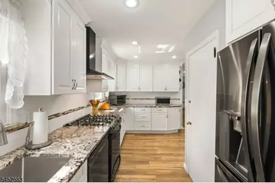 1019 Brown Rd, Bridgewater, NJ 08807 - Photo 5