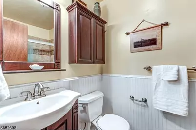 2 Colonial Ct, High Bridge, NJ 08829 - Photo 9