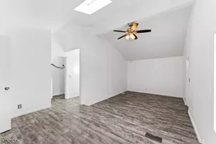 28 Butler St, Clifton, NJ 07011 - Photo 5