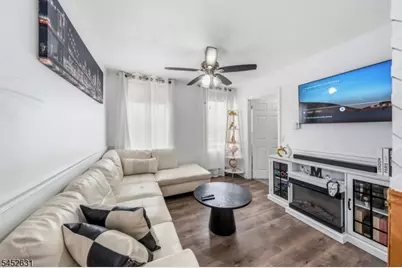 28 Butler St, Clifton, NJ 07011 - Photo 9