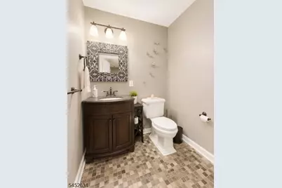 19 Hunterdon Pl, West Milford, NJ 07480 - Photo 19