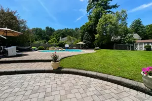19 Hunterdon Pl, West Milford, NJ 07480 - Photo 1