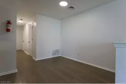 586 15th Ave, Newark, NJ 07103 - Photo 21