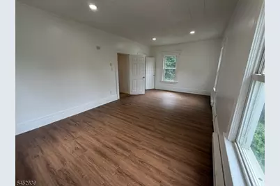 64 Church St, Franklin, NJ 07416 - Photo 3