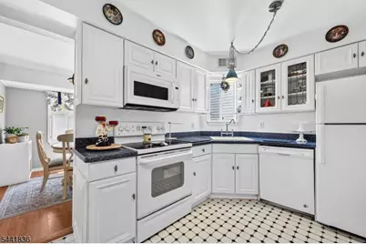 3411 Richmond  Ct, Hillsborough Township, NJ 08844 - Photo 3