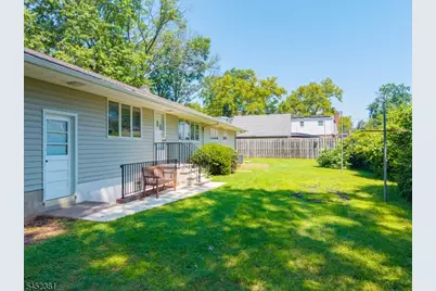 181 Princeton Ave, Rahway, NJ 07065 - Photo 29