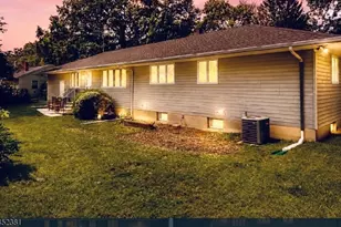 181 Princeton Ave, Rahway, NJ 07065 - Photo 29