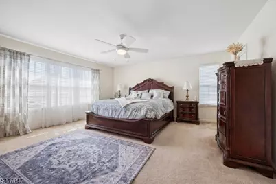 8 Hopkinson Ln, Franklin Township, NJ 08873 - Photo 21