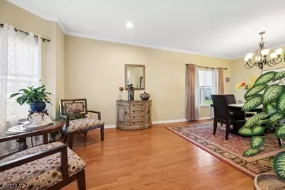 8 Hopkinson Ln, Franklin Township, NJ 08873 - Photo 17