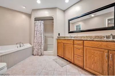 5 Millbrook Rd, Raritan Township, NJ 08822 - Photo 35
