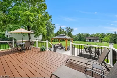 5 Millbrook Rd, Raritan Township, NJ 08822 - Photo 5