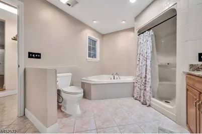 5 Millbrook Rd, Raritan Township, NJ 08822 - Photo 33