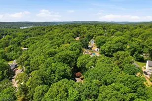 3 Conklin Ave, Hopatcong, NJ 07874 - Photo 39