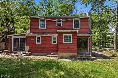 71 Center St, West Milford, NJ 07480 - Photo 25