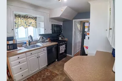 167 E 6th St, Clifton, NJ 07011 - Photo 9