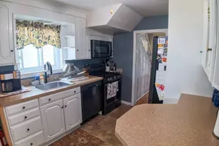 167 E 6th St, Clifton, NJ 07011 - Photo 9