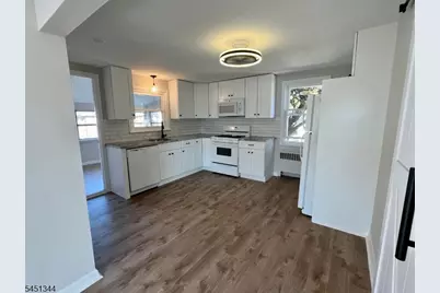 34 Wagner Pl #2, Hawthorne, NJ 07506 - Photo 5