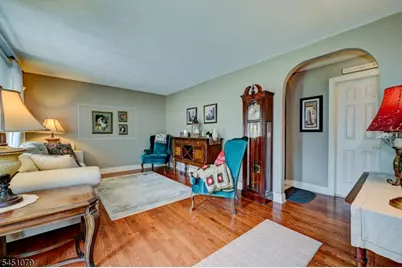 115 Olive Ave, Pompton Lakes, NJ 07442 - Photo 5