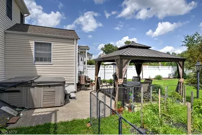 115 Olive Ave, Pompton Lakes, NJ 07442 - Photo 37