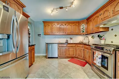 115 Olive Ave, Pompton Lakes, NJ 07442 - Photo 13