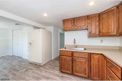 29 Broad St Unit #A, Branchville, NJ 07826 - Photo 5