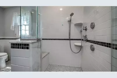 37 Keilana Dr, Wayne, NJ 07470 - Photo 17