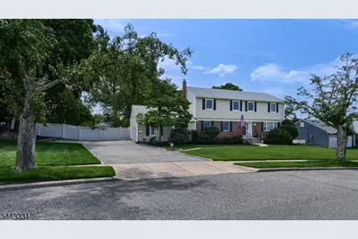 37 Keilana Dr, Wayne, NJ 07470 - Photo 3