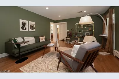 37 Keilana Dr, Wayne, NJ 07470 - Photo 11