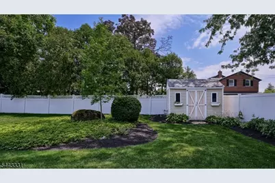 37 Keilana Dr, Wayne, NJ 07470 - Photo 31