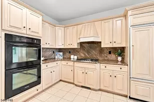907 Colonia Rd, Elizabeth, NJ 07208 - Photo 15