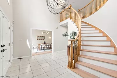 907 Colonia Rd, Elizabeth, NJ 07208 - Photo 5