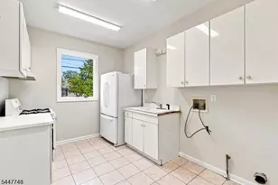 907 Colonia Rd, Elizabeth, NJ 07208 - Photo 37