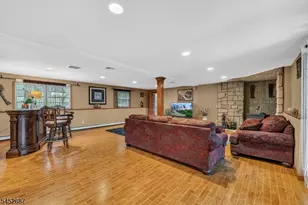 251 W Mountain Rd, Sparta Township, NJ 07871 - Photo 37