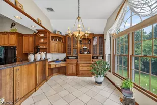 251 W Mountain Rd, Sparta Township, NJ 07871 - Photo 17