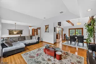 251 W Mountain Rd, Sparta Township, NJ 07871 - Photo 7
