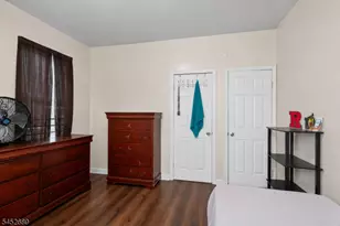 596 S 19th St, Newark, NJ 07103 - Photo 23