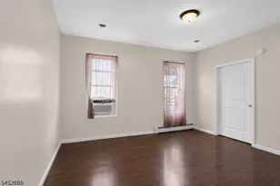 596 S 19th St, Newark, NJ 07103 - Photo 7