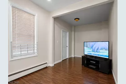 596 S 19th St, Newark, NJ 07103 - Photo 19