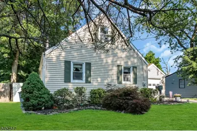34 Baldwin Ave, South Bound Brook Boro, NJ 08880 - Photo 3